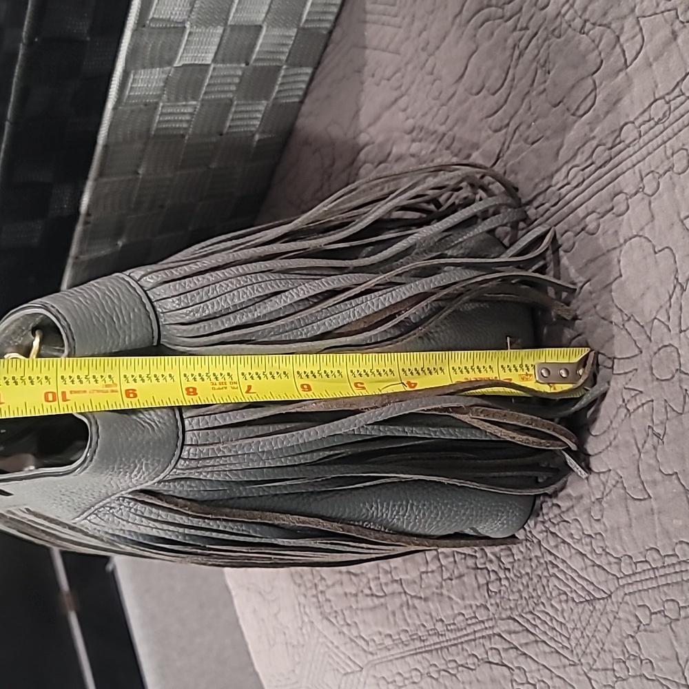 Milly Fringed leather bag - Picture 8 of 12